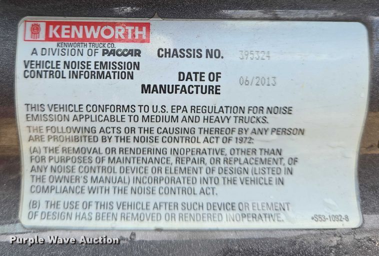 image for item EN8039 2014 Kenworth T680 semi truck