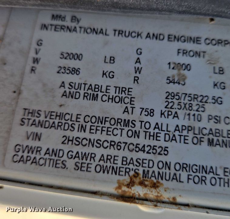 image for item EO0830 2007 International 9400i semi truck