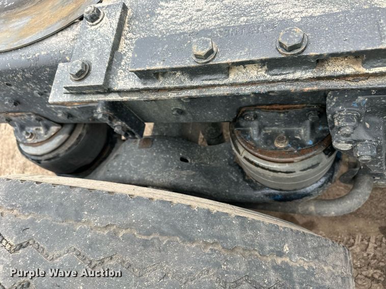 image for item EQ4711 1997 Kenworth T600 semi truck