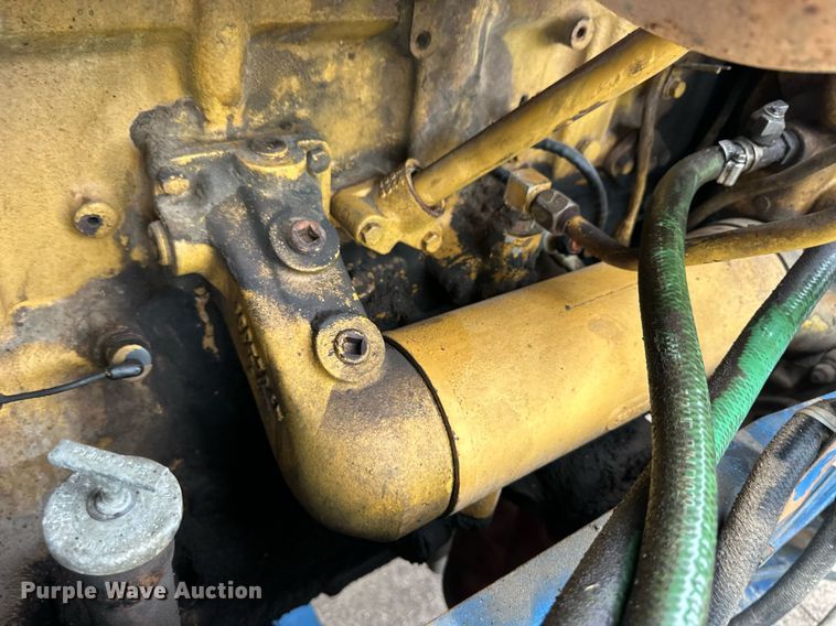 image for item EQ4711 1997 Kenworth T600 semi truck