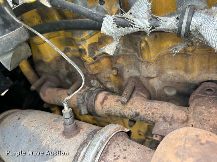 image for item EQ4711 1997 Kenworth T600 semi truck