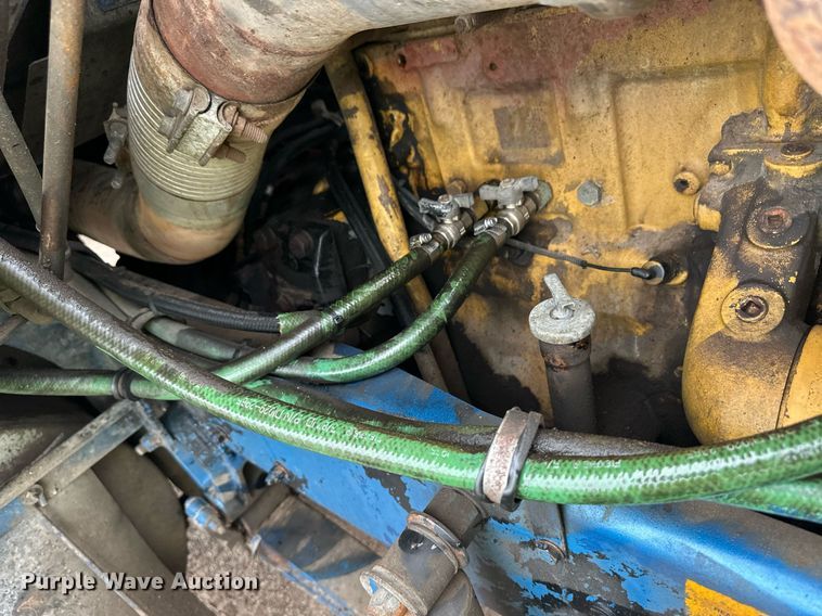 image for item EQ4711 1997 Kenworth T600 semi truck