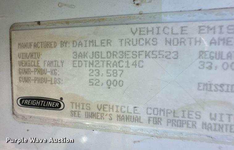 image for item EQ4789 2014 Freightliner Cascadia semi truck