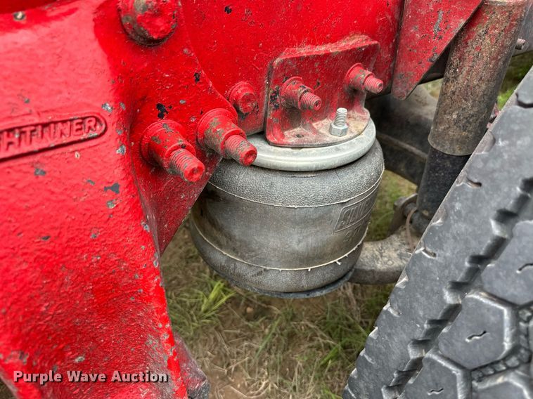 image for item EQ4860 1998 Freightliner FLD120 semi truck