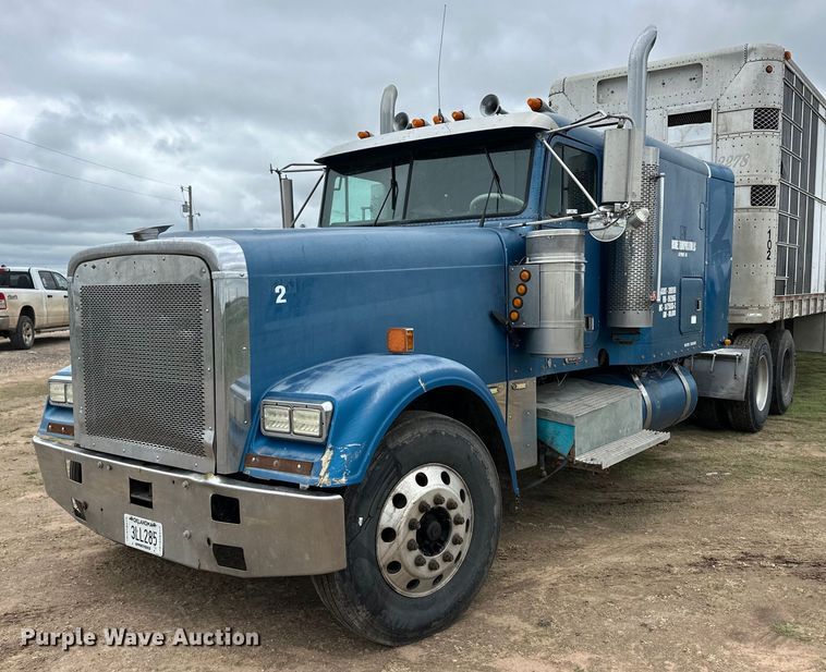 image for item EQ4861 1998 Freightliner FLD semi truck