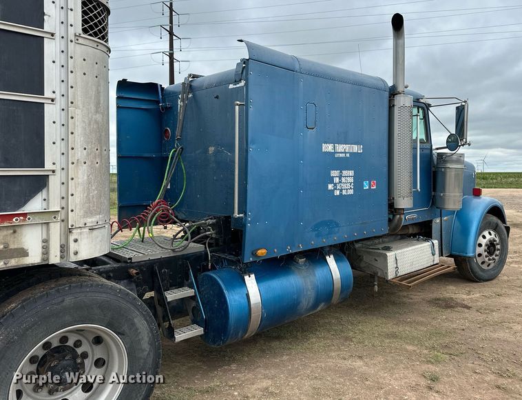 image for item EQ4861 1998 Freightliner FLD semi truck