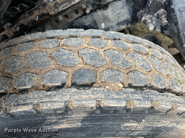 image for item EQ4861 1998 Freightliner FLD semi truck