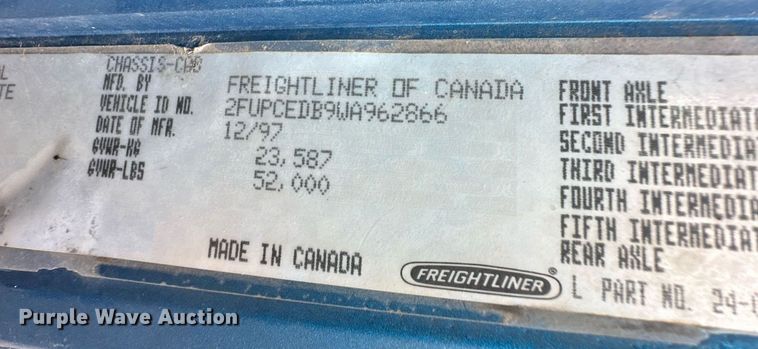 image for item EQ4861 1998 Freightliner FLD semi truck
