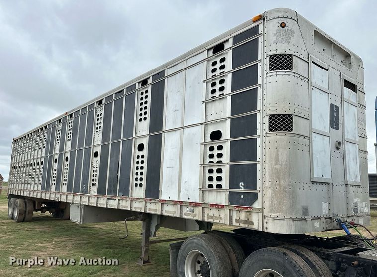 image for item EQ4862 1997 Wilson PSAL-303P livestock trailer