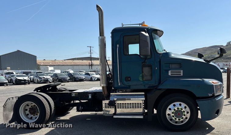 image for item YA0496 2019 Mack AN42T semi truck