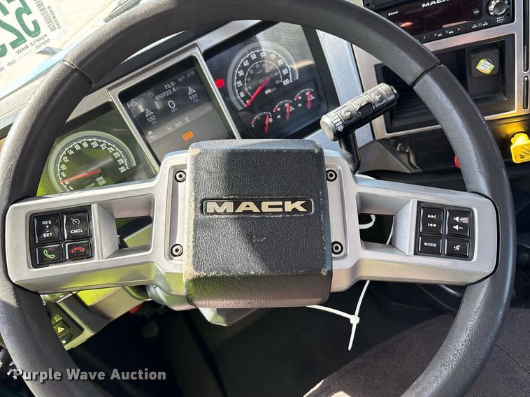 image for item YA0496 2019 Mack AN42T semi truck