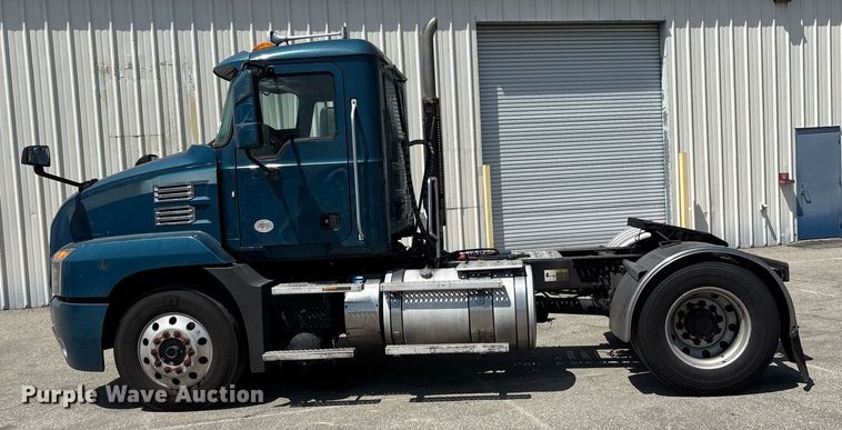 image for item YA0497 2019 Mack AN42T semi truck