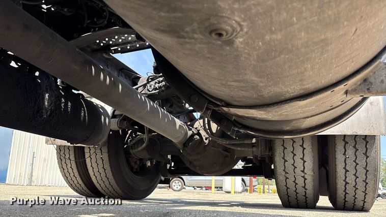 image for item YA0497 2019 Mack AN42T semi truck