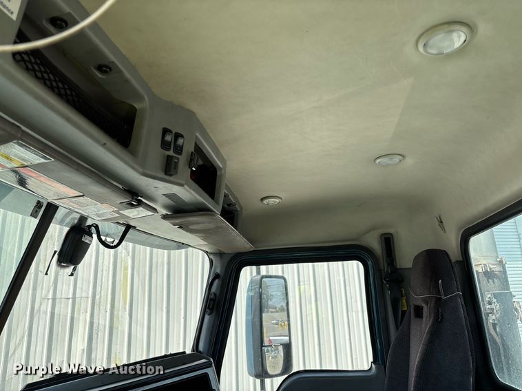 image for item YA0497 2019 Mack AN42T semi truck