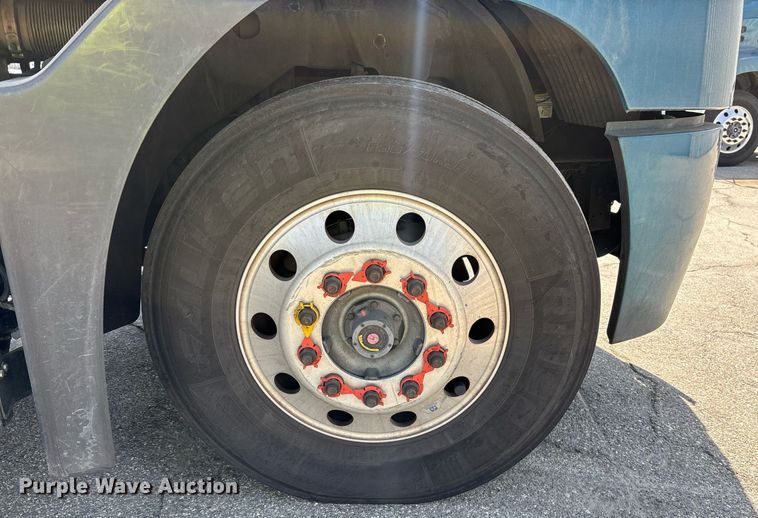 image for item YA0497 2019 Mack AN42T semi truck