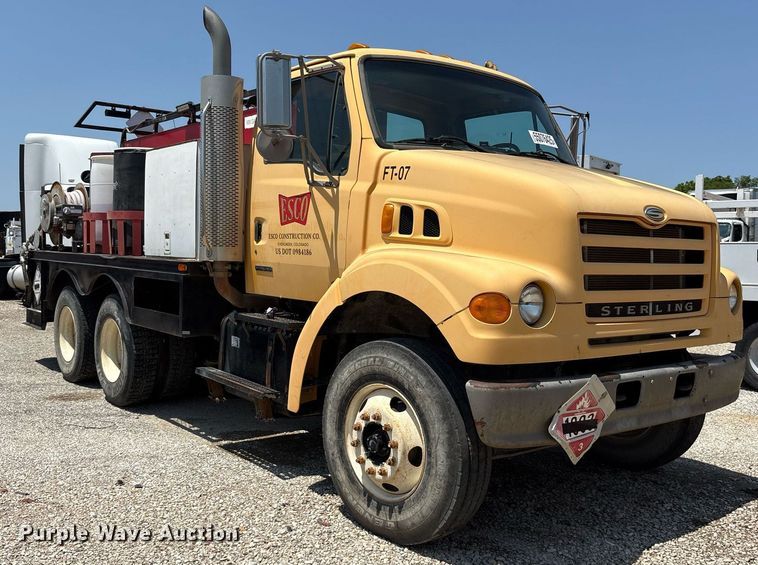 image for item YA0520 2004 Sterling L7500 fuel / lube truck