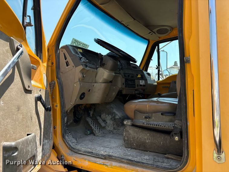 image for item YA0520 2004 Sterling L7500 fuel / lube truck