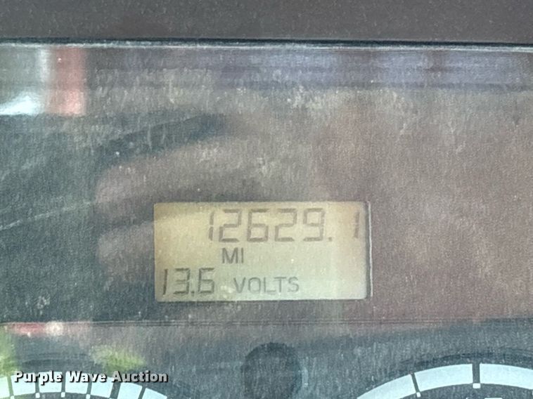 image for item YA0520 2004 Sterling L7500 fuel / lube truck