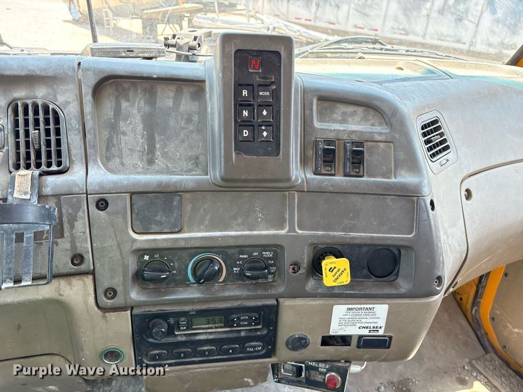 image for item YA0520 2004 Sterling L7500 fuel / lube truck