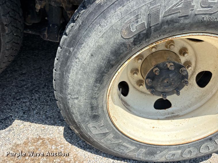 image for item YA0520 2004 Sterling L7500 fuel / lube truck