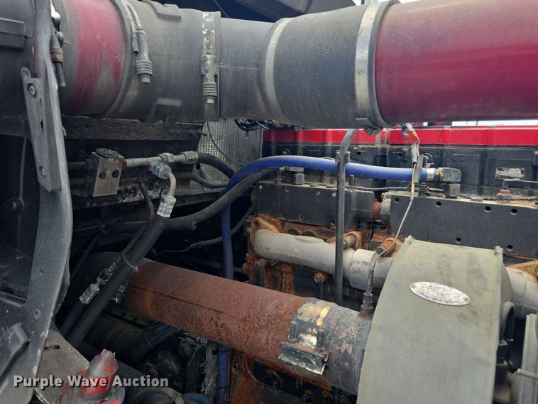 image for item YA0571 2000 Kenworth W900 semi truck