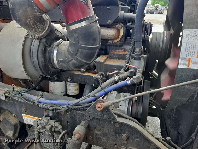 image for item YA0571 2000 Kenworth W900 semi truck