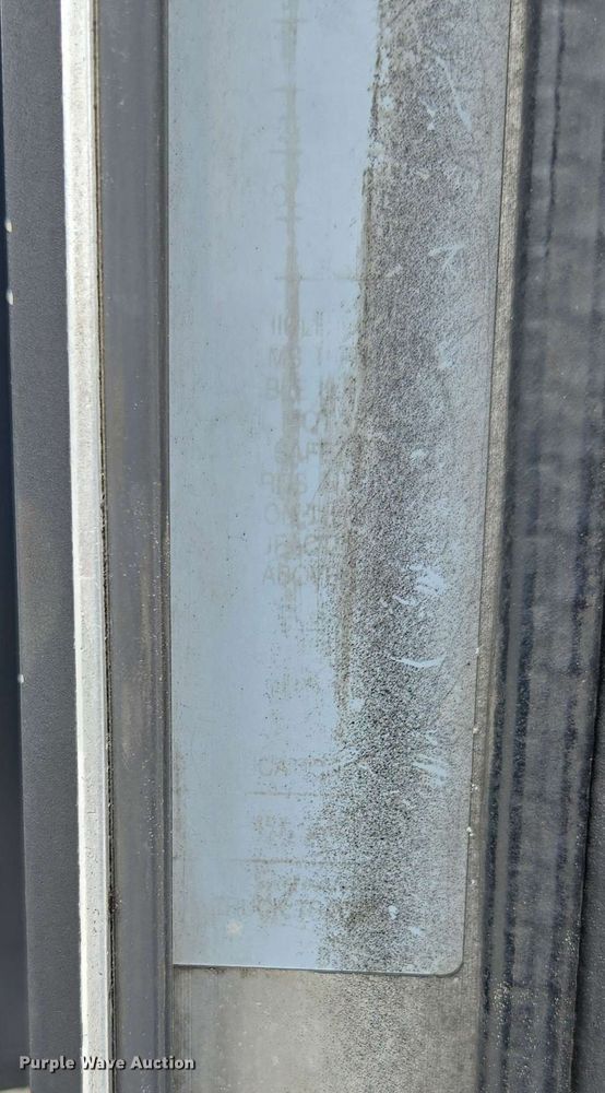 image for item YA0571 2000 Kenworth W900 semi truck