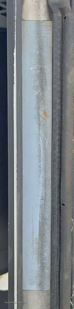 image for item YA0571 2000 Kenworth W900 semi truck