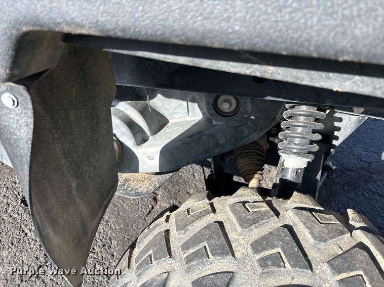 image for item DH8632 2017 John Deere 855 E DSL XUV utility vehicle