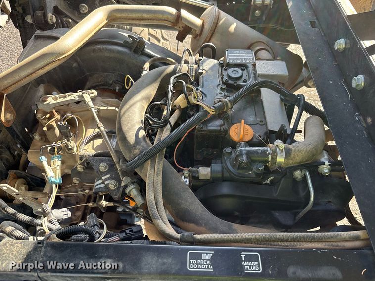 image for item DH8632 2017 John Deere 855 E DSL XUV utility vehicle