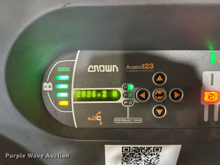 image for item DH9971 2016 Crown SP3520-30 order picker