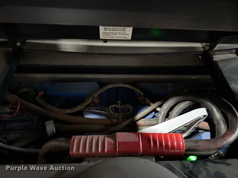 image for item DH9971 2016 Crown SP3520-30 order picker