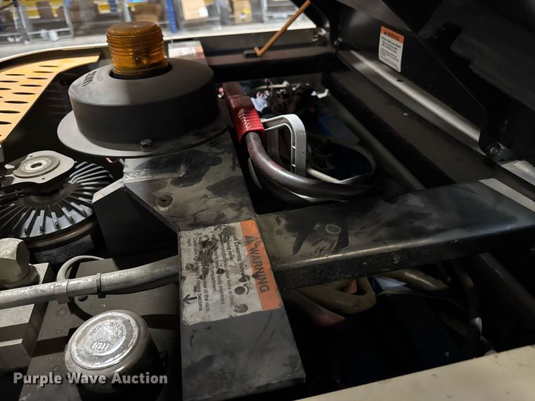 image for item DH9971 2016 Crown SP3520-30 order picker