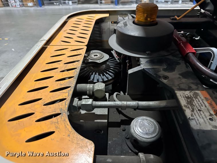 image for item DH9971 2016 Crown SP3520-30 order picker