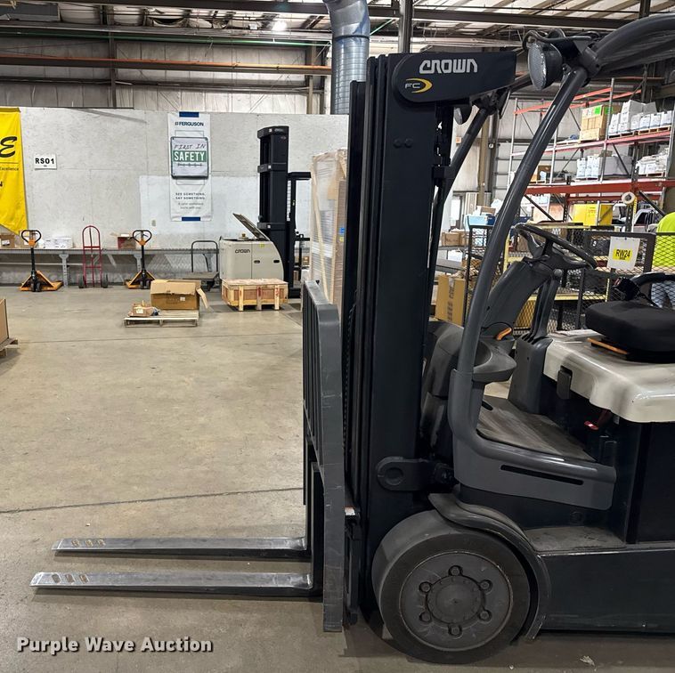 image for item DH9990 2012 Crown FC4525-50 forklift