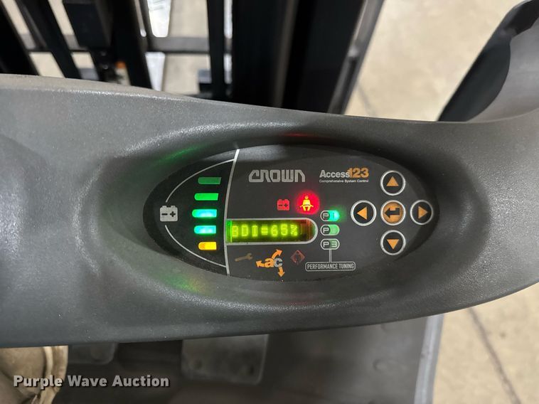 image for item DH9990 2012 Crown FC4525-50 forklift