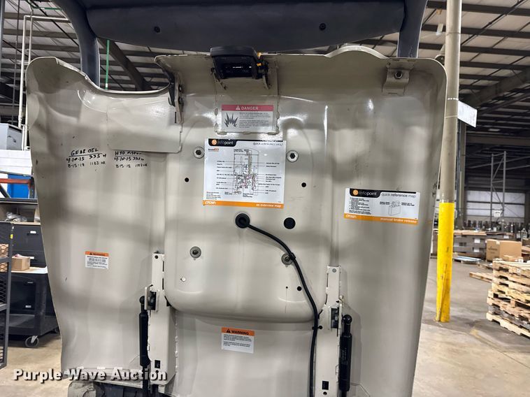 image for item DH9990 2012 Crown FC4525-50 forklift