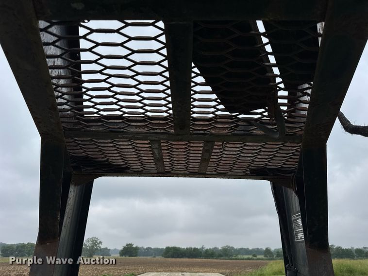 image for item DH9998 1996 Hillsboro Industries 332-TD-BT equipment trailer