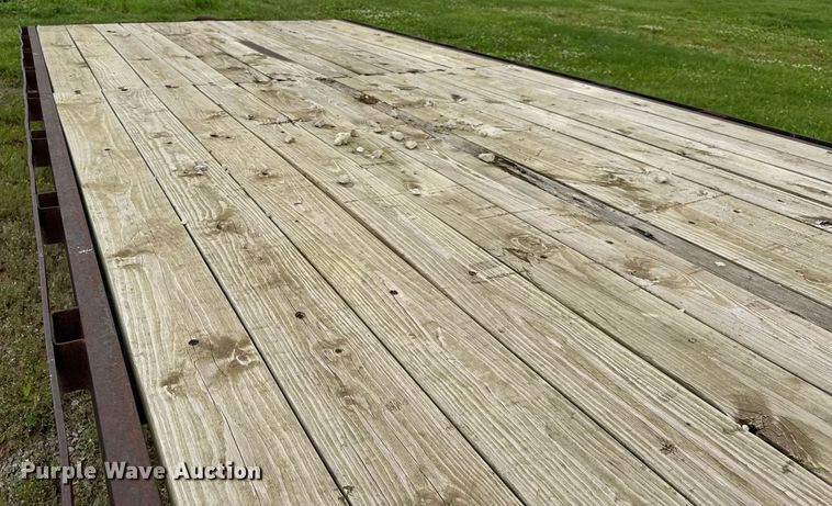 image for item DH9998 1996 Hillsboro Industries 332-TD-BT equipment trailer