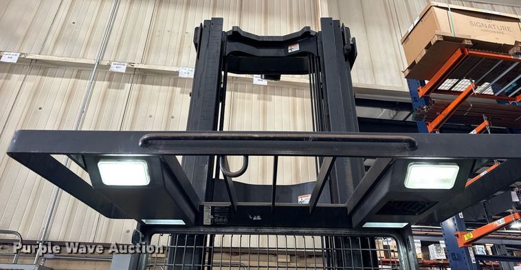 image for item DI9040 2017 Crown SP4050-30 order picker