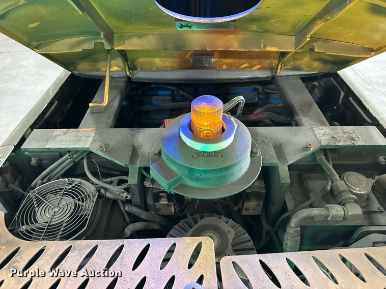 image for item DI9040 2017 Crown SP4050-30 order picker