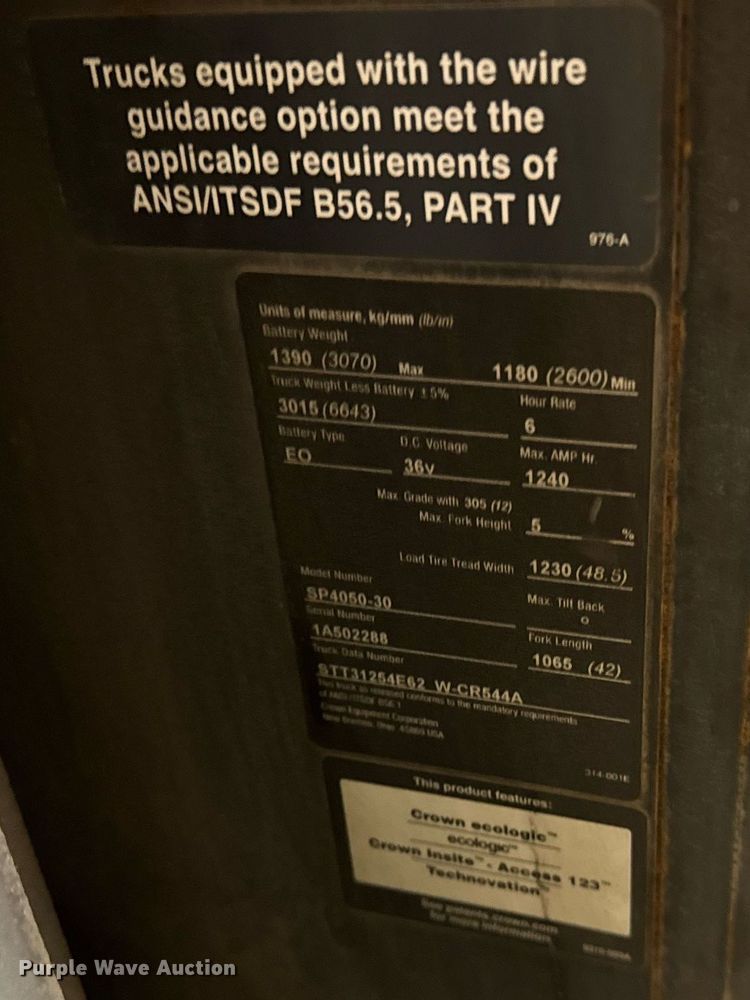 image for item DI9040 2017 Crown SP4050-30 order picker