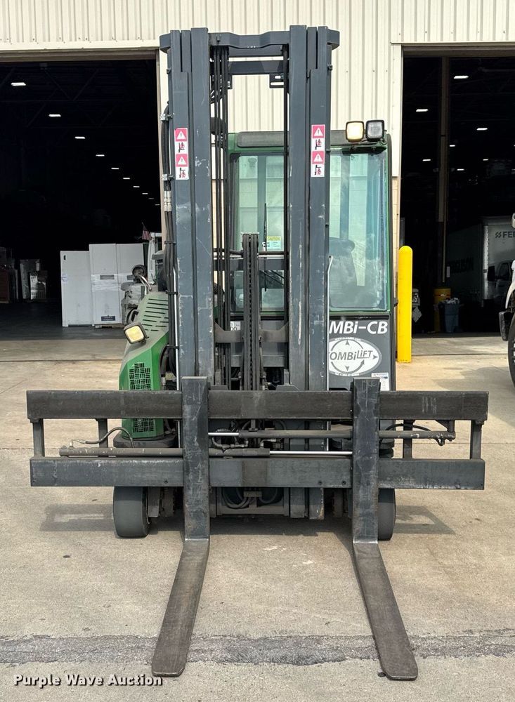 image for item DI9043 2015 CombiLift C6600CB forklift