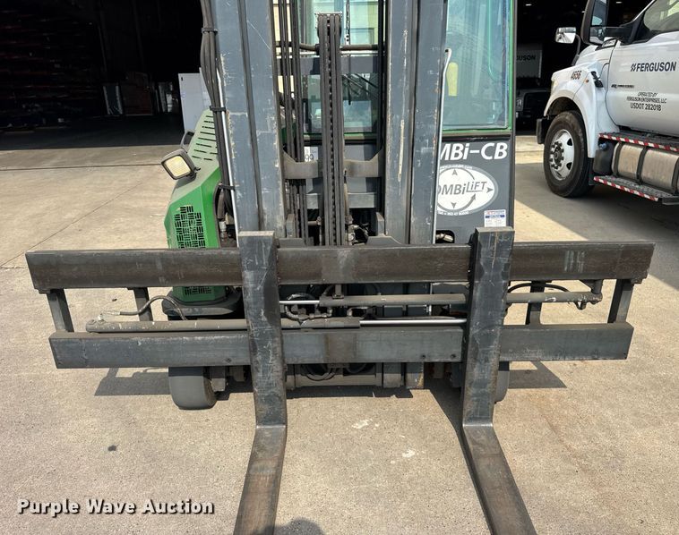 image for item DI9043 2015 CombiLift C6600CB forklift