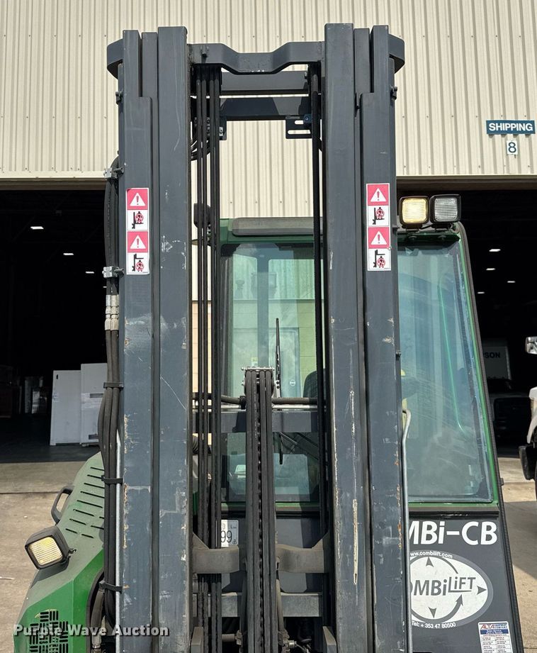 image for item DI9043 2015 CombiLift C6600CB forklift