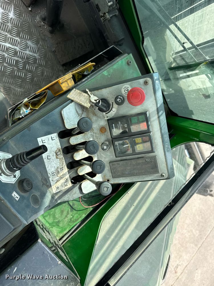 image for item DI9043 2015 CombiLift C6600CB forklift