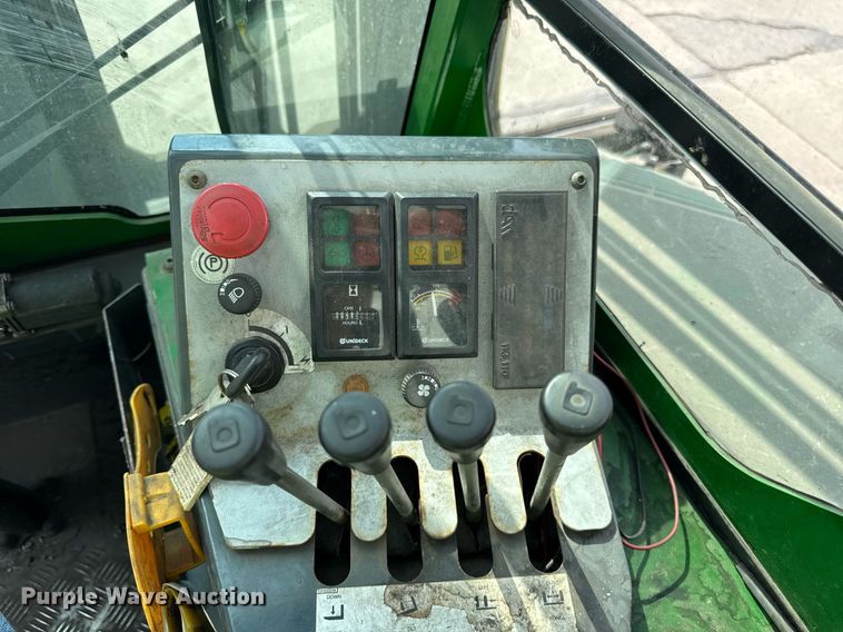 image for item DI9043 2015 CombiLift C6600CB forklift