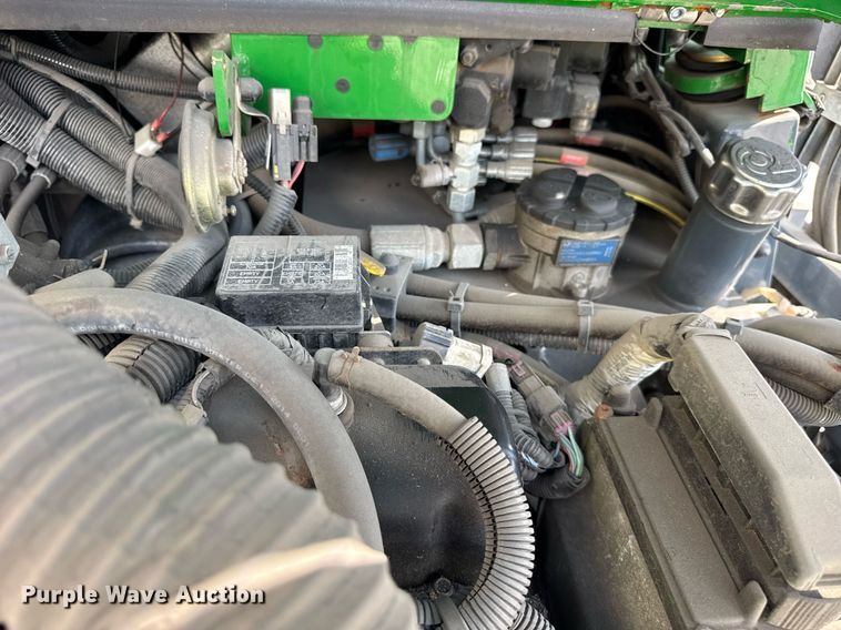 image for item DI9043 2015 CombiLift C6600CB forklift