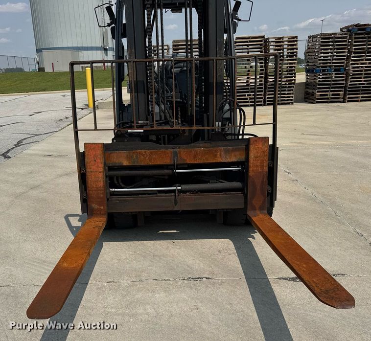 image for item DI9048 2018 Toyota 8FG40U forklift