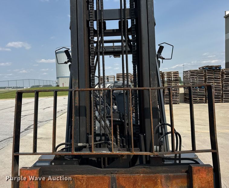 image for item DI9048 2018 Toyota 8FG40U forklift